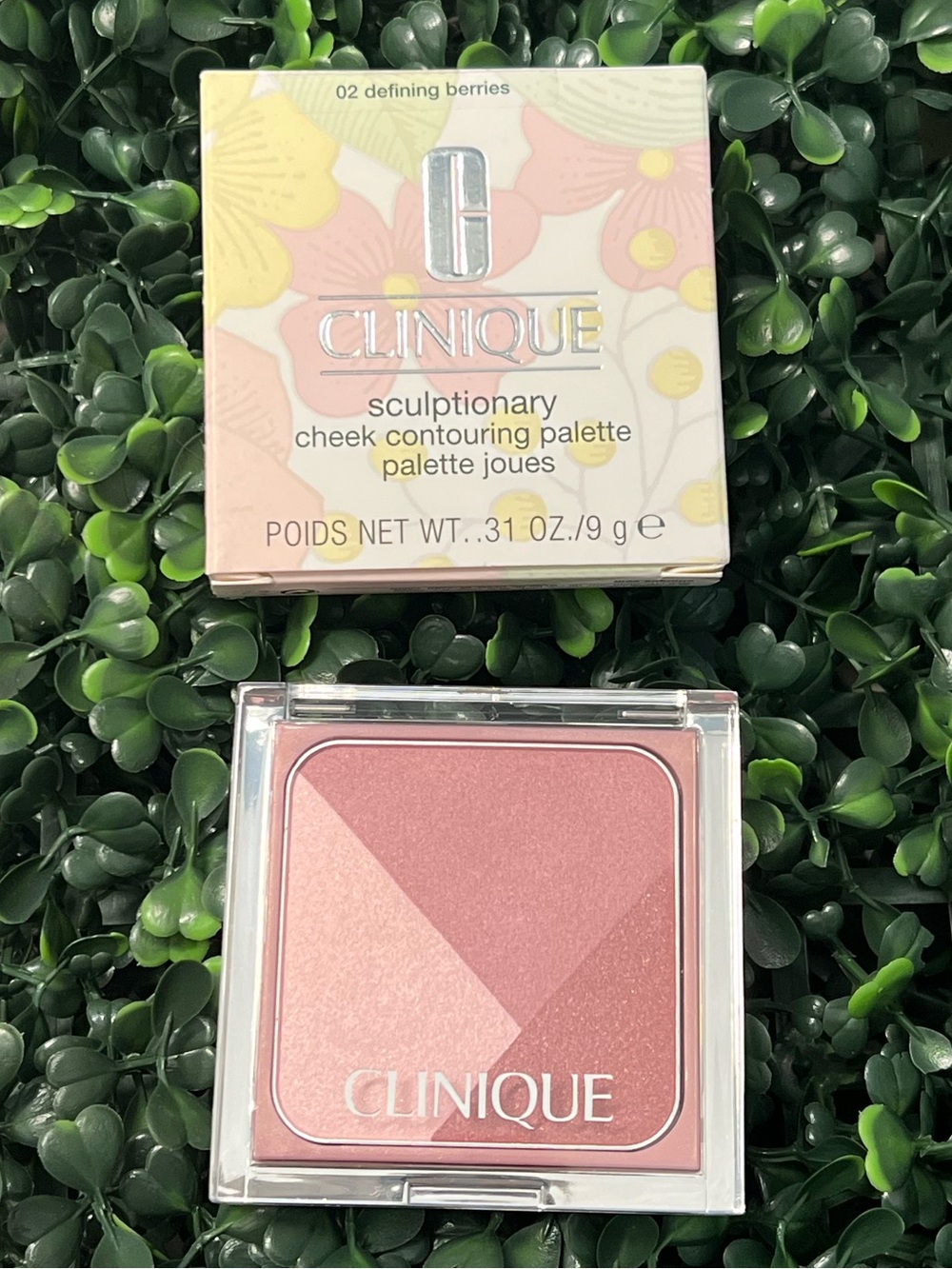 NIB Clinique Sculptionary Cheek Contouring Palette-02 Defining Berries
